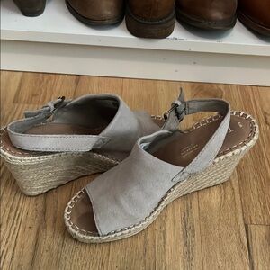 Toms Gray Wedge Shoes with Modern Comfort